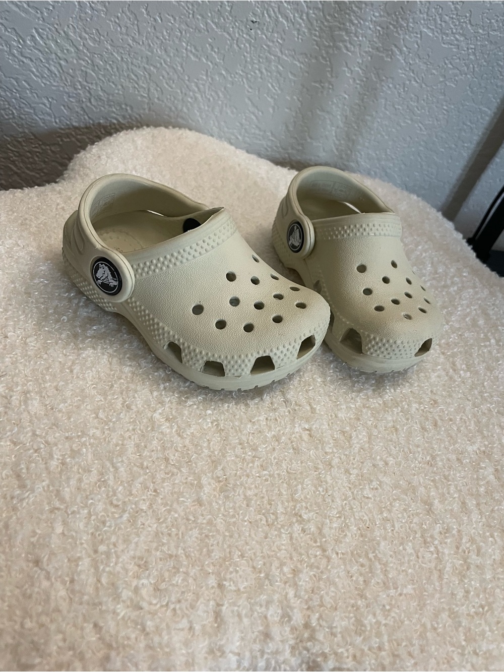Crocs Classic Clog Sandals  US C4
